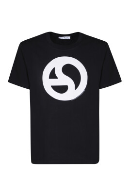 t-shirt-noir-avec-logo-imprime