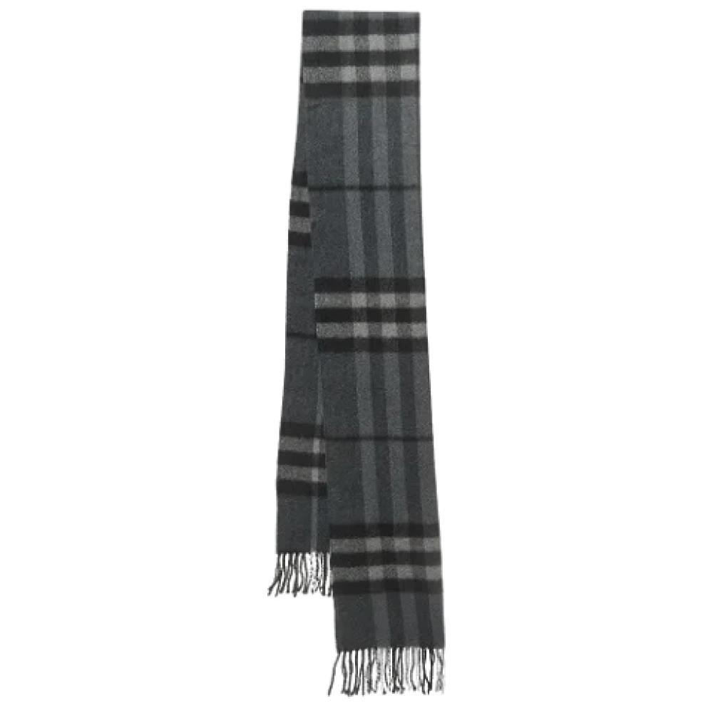 Burberry Vintage Pre-owned Cashmere scarves Gray Dames