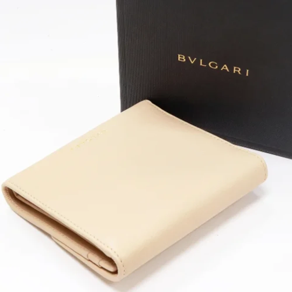 Bvlgari Vintage Pre-owned Leather wallets Beige Dames