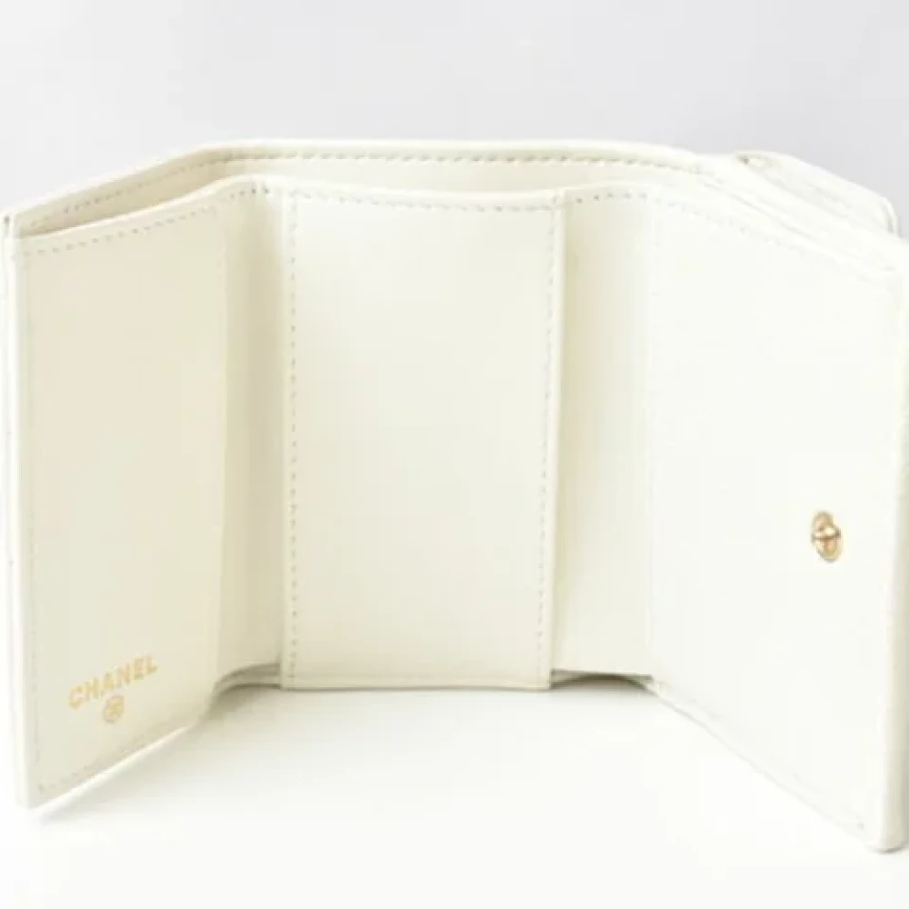 Chanel Vintage Pre-owned Leather wallets White Dames