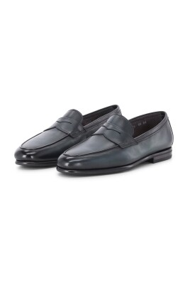 handcrafted-leather-loafer-with-modern-twist