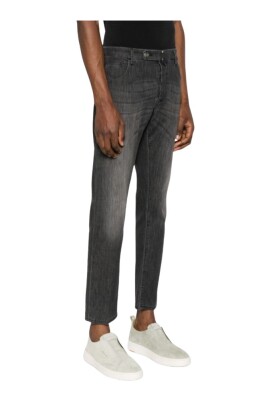 blue-slim-jeans-with-button-closure