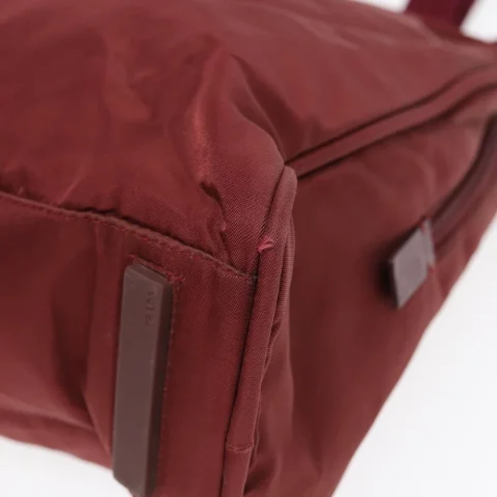 Prada Vintage Pre-owned Fabric shoulder-bags Red Dames