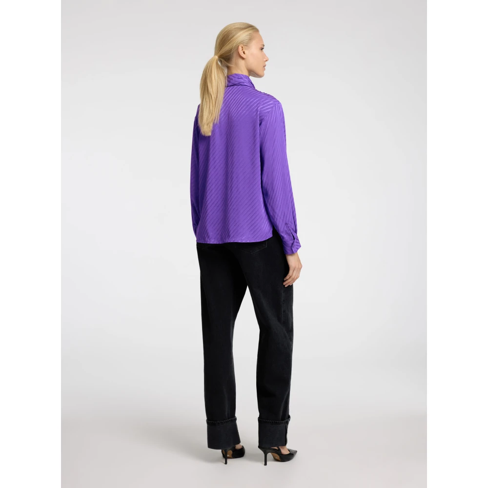 Selected Femme Glanzende Stoffen Overhemd met Strik Purple Dames