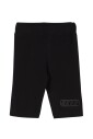 barn-stiliga-svarta-shorts