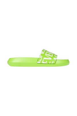 logo-slides-in-calf-and-rubber