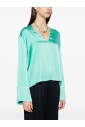 blauwgroene-top-met-v-hals-en-wijde-mouwen