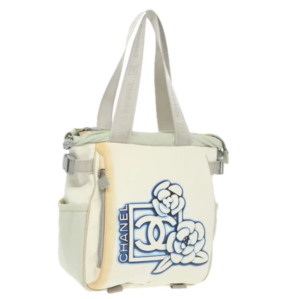Chanel Vintage Pre-owned Nylon chanel-bags White Dames
