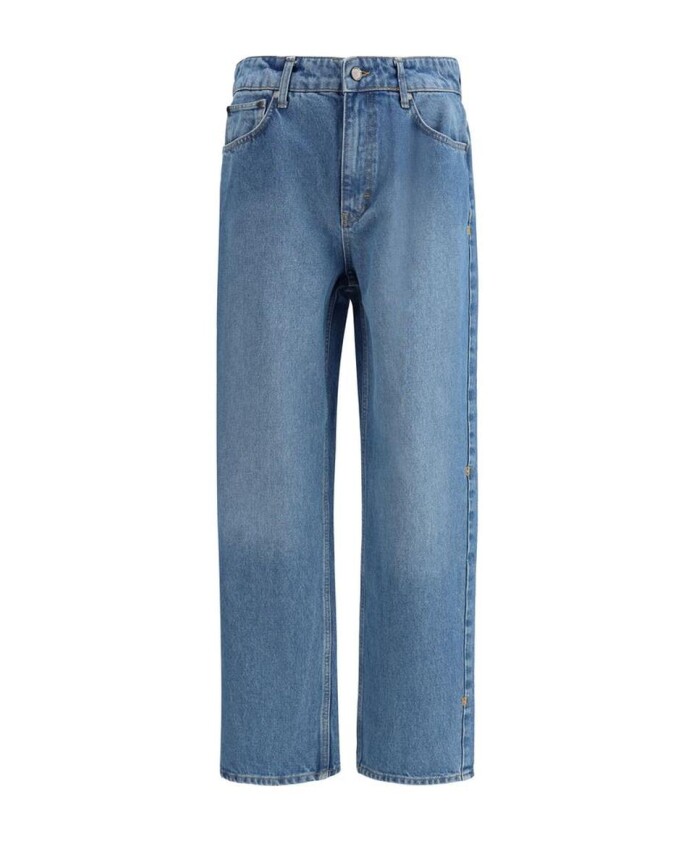 wide-leg-jeans
