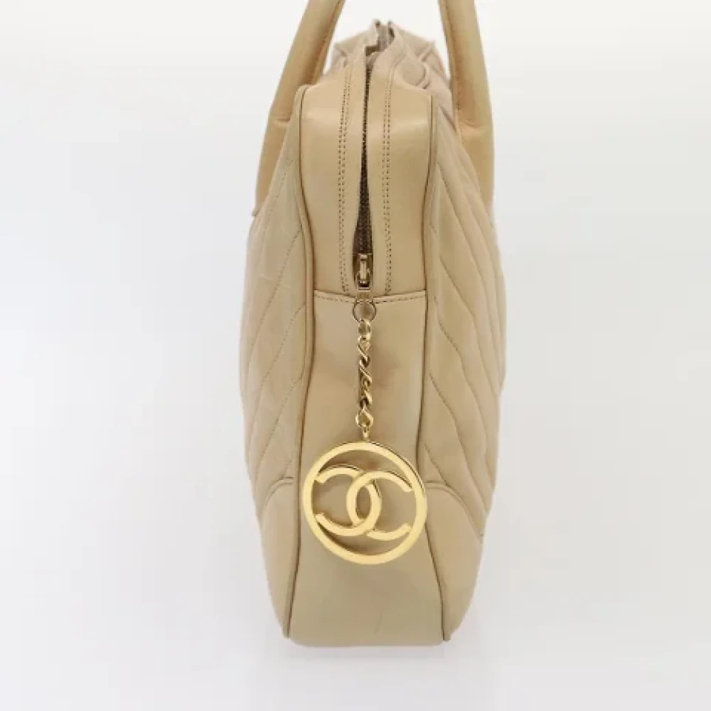 Chanel Vintage Pre-owned Leather handbags Beige Dames