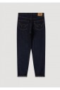 rinsed-loose-fit-jeans