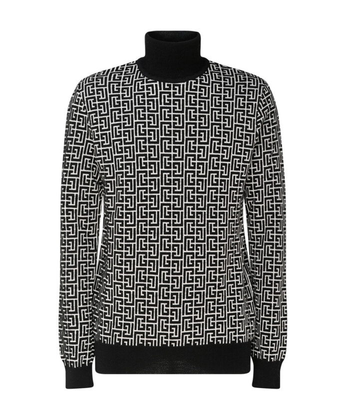 pull-a-motif-monogramme-en-bleu-marine
