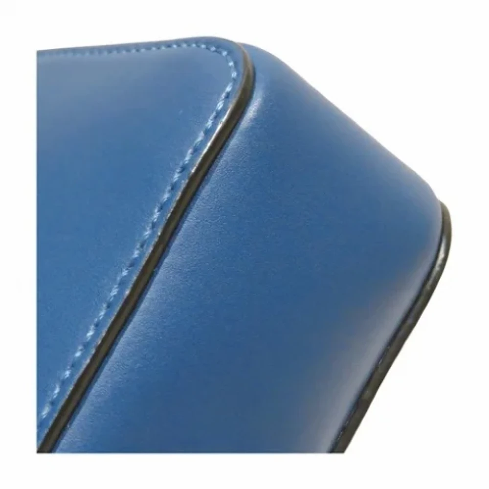 Valentino Vintage Pre-owned Leather shoulder-bags Blue Unisex