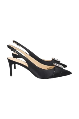 Pumps med öppen häl