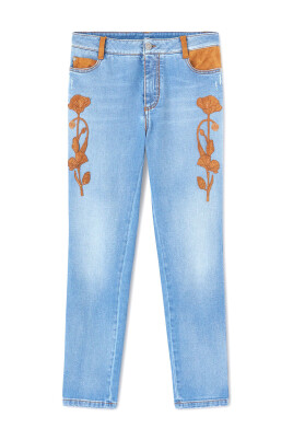 slim-fit-jeans