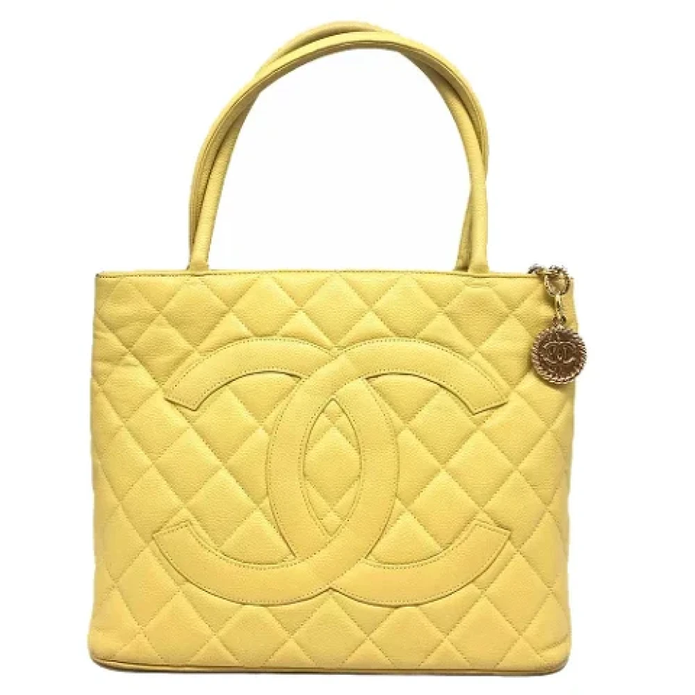 Chanel Vintage Pre-owned Leather handbags Yellow Dames