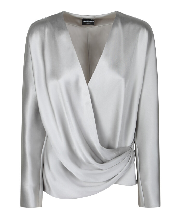 elegante-blouse-en-soie-a-col-en-v