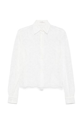 white-classic-collar-shirt