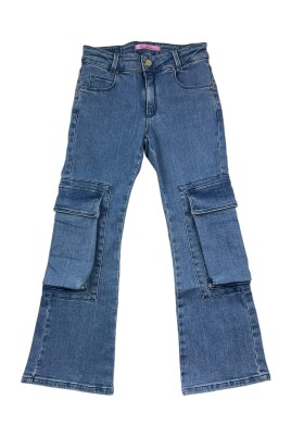 blue-girl-jeans-for-stylish-look