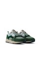 sneakers-de-style-retro-avec-des-materiaux-de-qualite-superieure