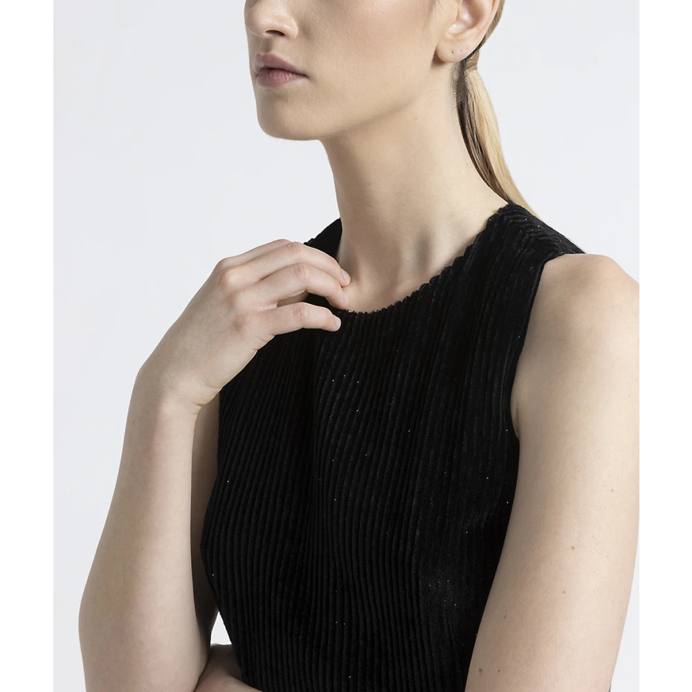 PESERICO Fluwelen mouwloze jurk Black Dames