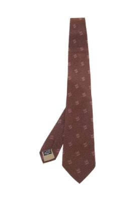 pre-owned-silk-home-office
