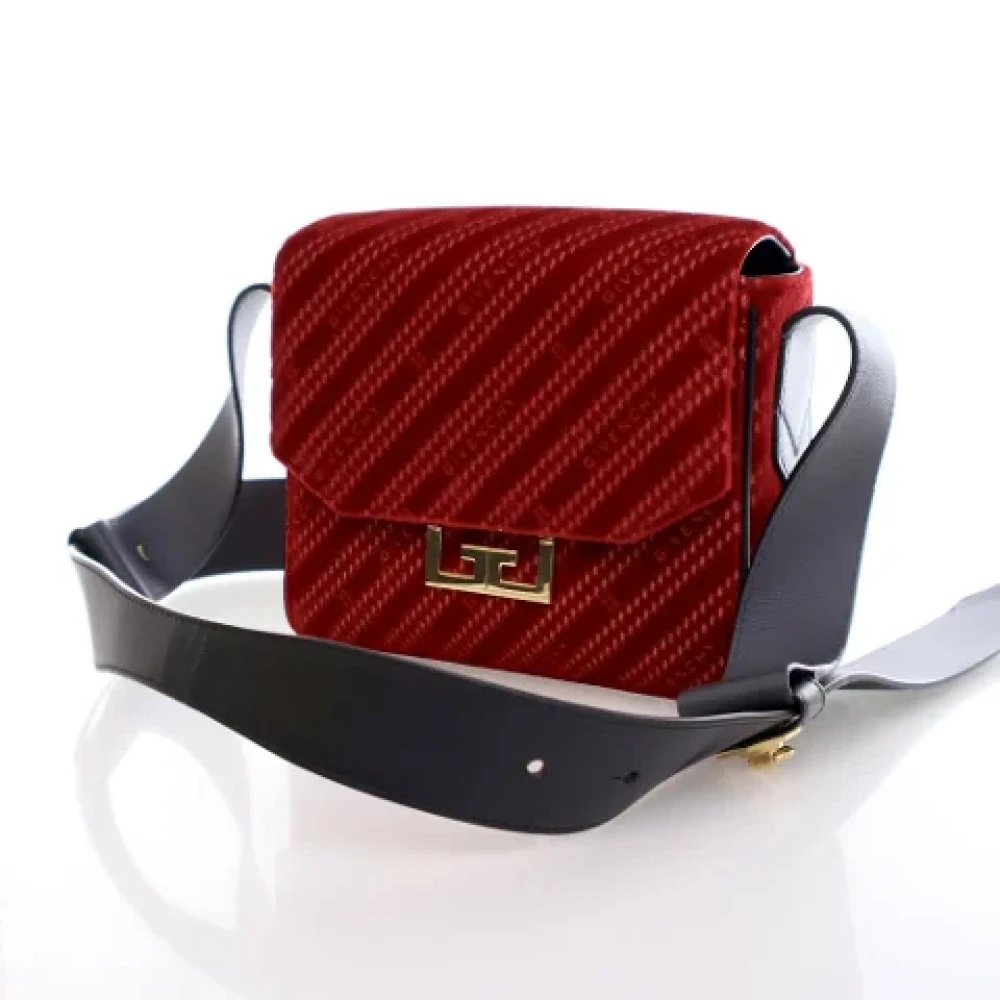 Givenchy Pre-owned Velvet shoulder-bags Red Dames