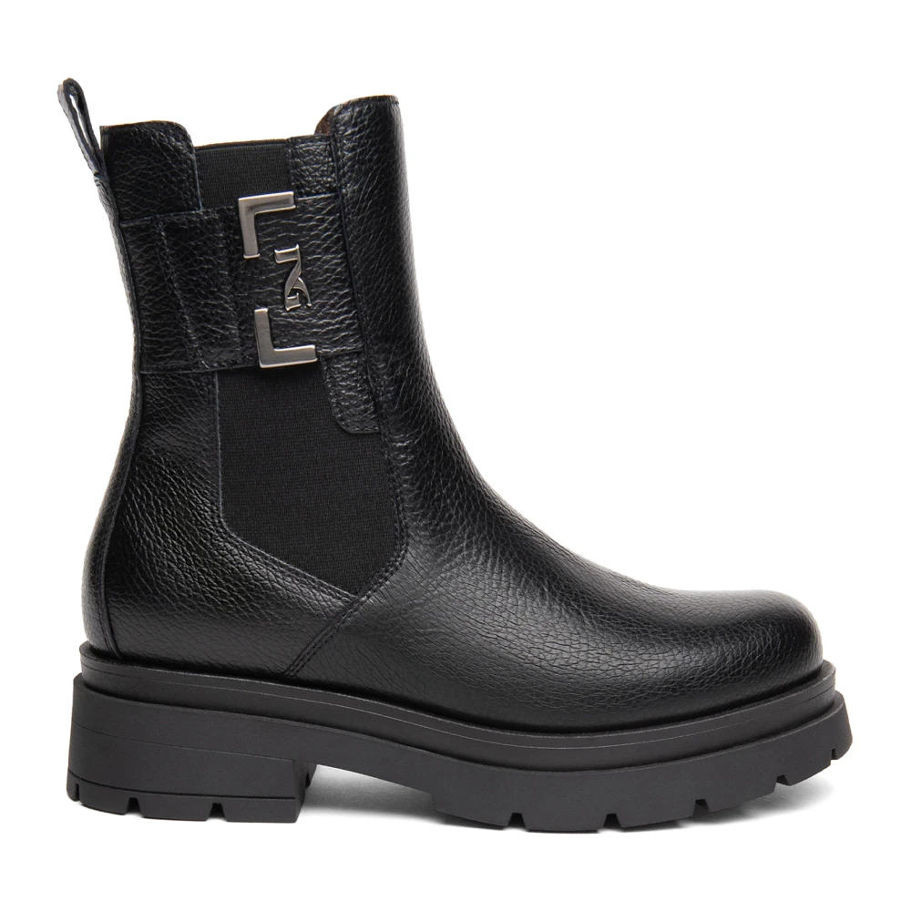 Shoes > Boots > Chelsea Boots - - Nerogiardini - Modalova