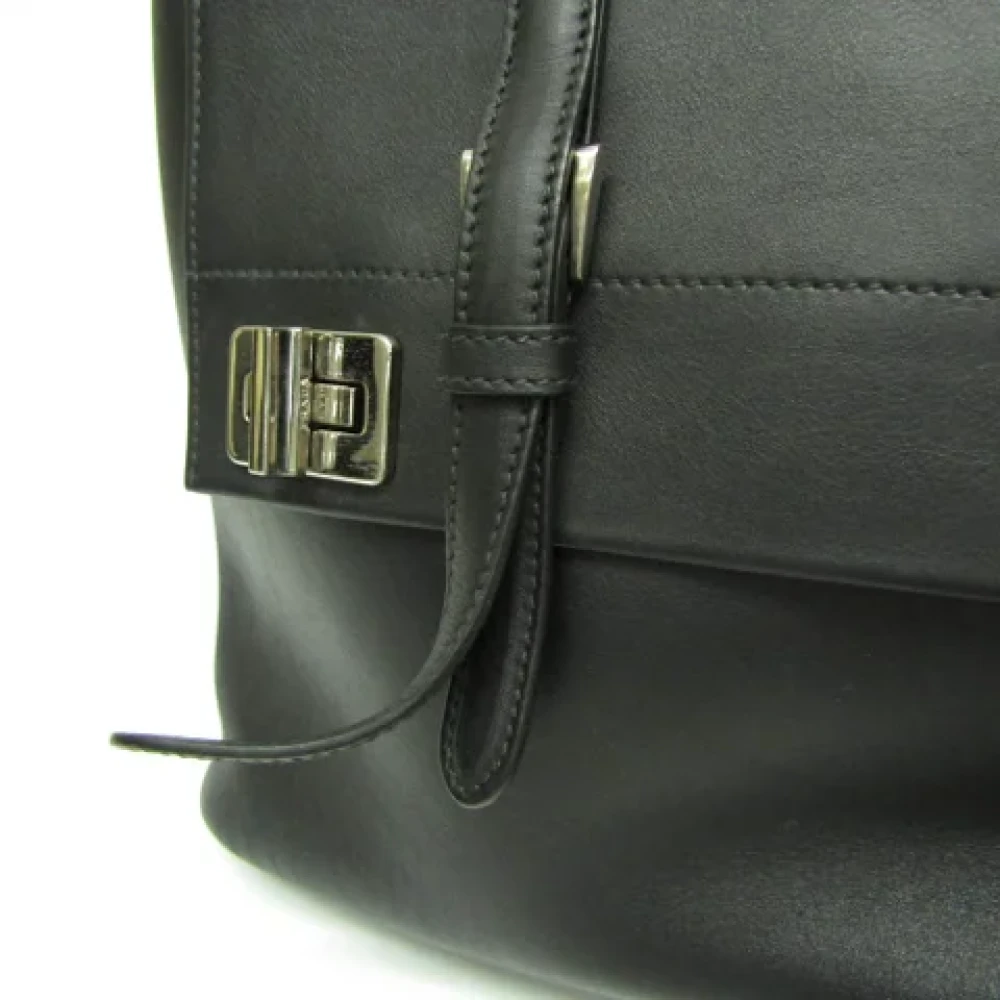 Prada Vintage Pre-owned Leather handbags Black Dames
