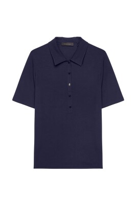 buttoned-polo-shirt