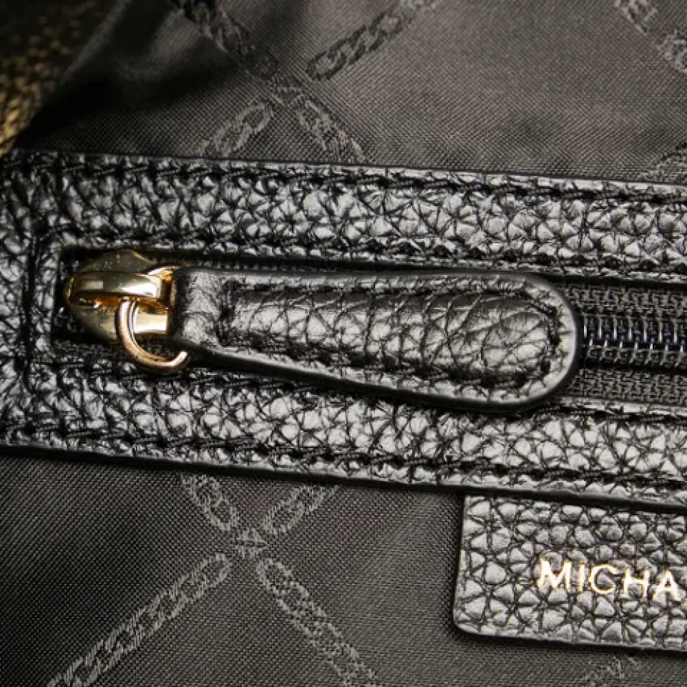 Michael Kors Pre-owned Leather backpacks Black Dames