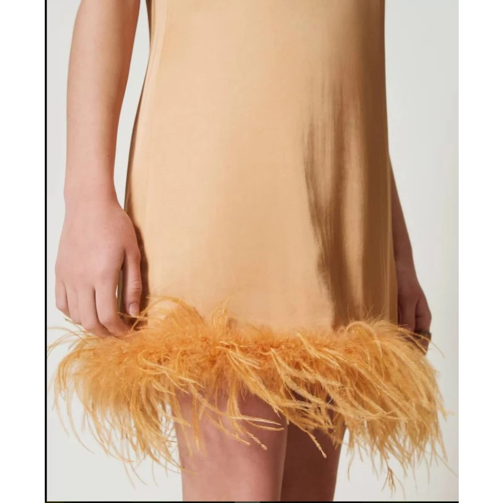 Twinset Marabou Veer Korte Jurk Brown Dames