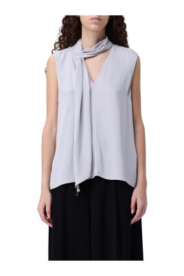 elegant-sleeveless-blouse