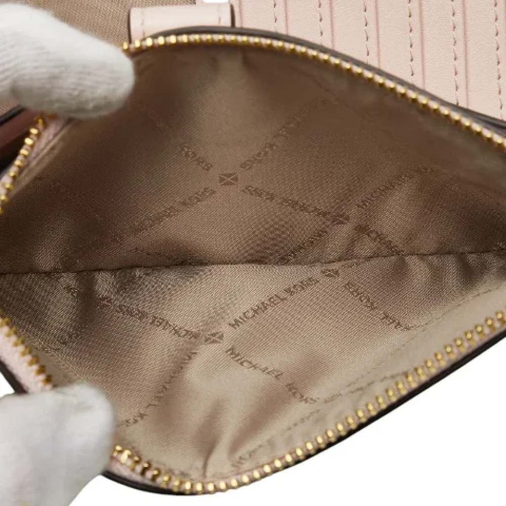 Michael Kors Pre-owned Leather wallets Brown Dames