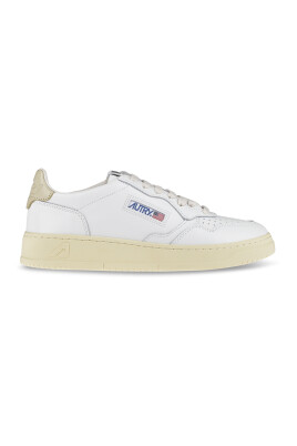 sneakers-decontractees-pour-un-usage-quotidien