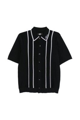 chemise-noire-brodee-avec-boutons-logo