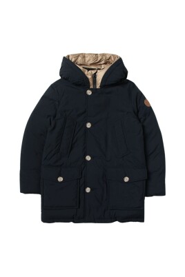 winter-jacket-parka-model