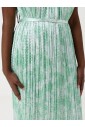 robe-midi-multicolore-sophistiquee