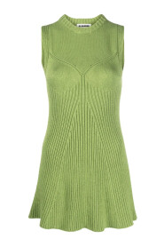 Sleeveless Tops
