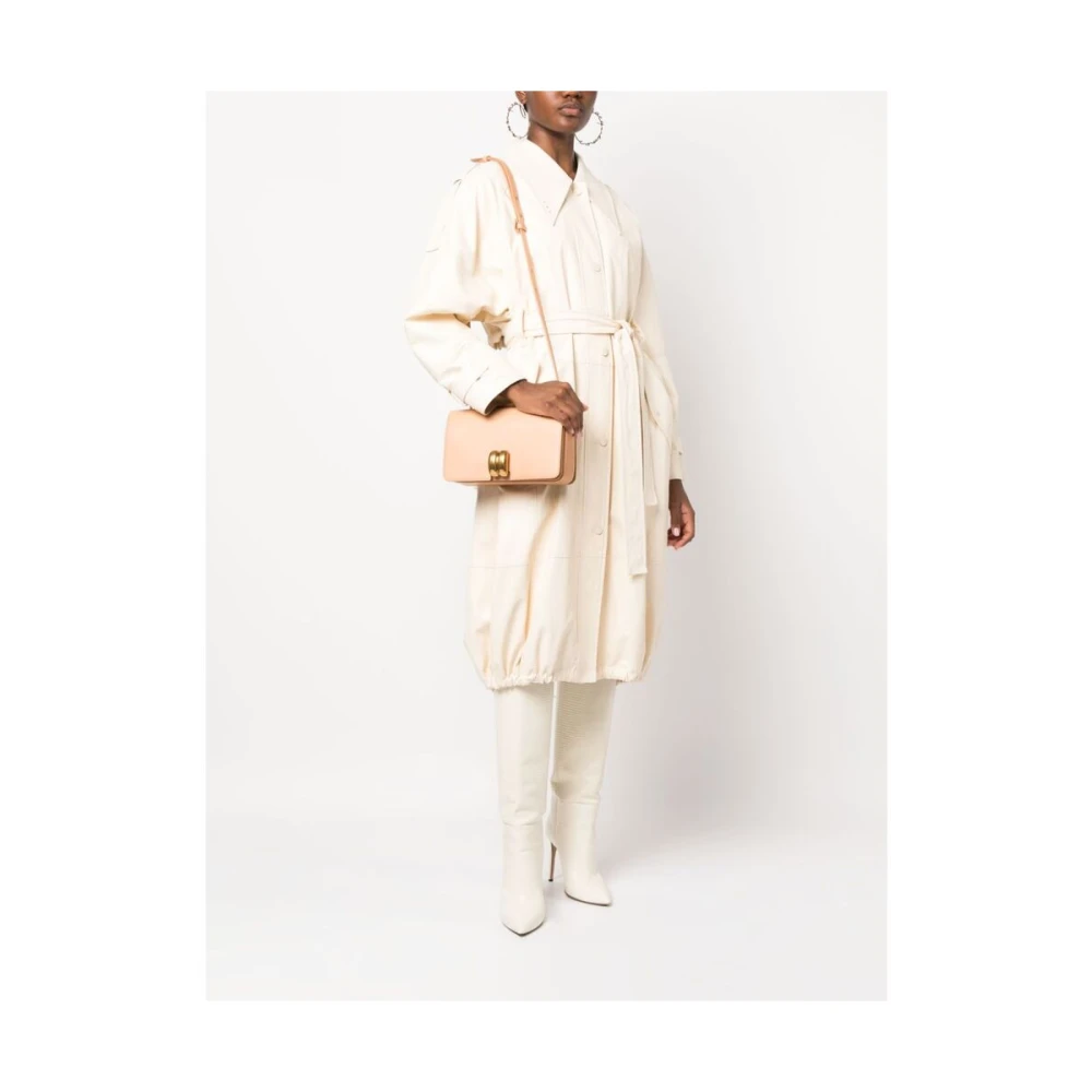 By Malene Birger Beige leren schoudertas met sluiting By Herenne Birger Beige Dames