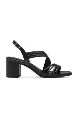 Svarta platta högklackade sandaler