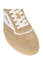 sneakers-en-cuir-avec-details-en-daim