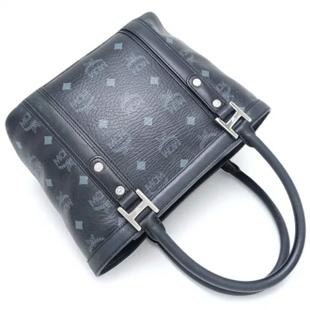 MCM Pre-owned Canvas handbags Black Dames