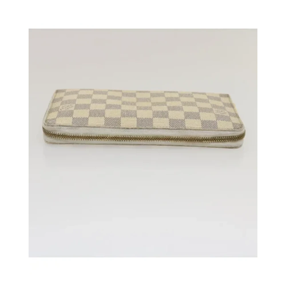 Louis Vuitton Vintage Pre-owned Coated canvas wallets Beige Dames