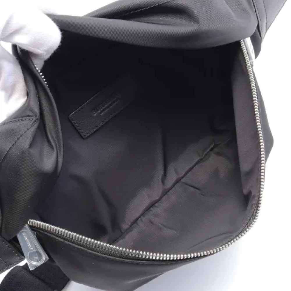 Burberry Vintage Pre-owned Canvas shoulder-bags Black Heren