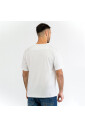 t-shirt-dynamique-et-raffine