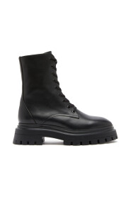 Bedford Sleek Lace-Up Boots