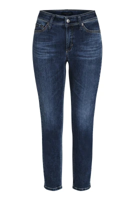 Piper Short