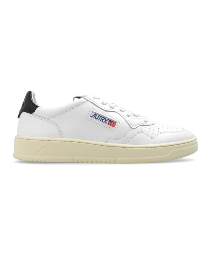 medalist-sneakers