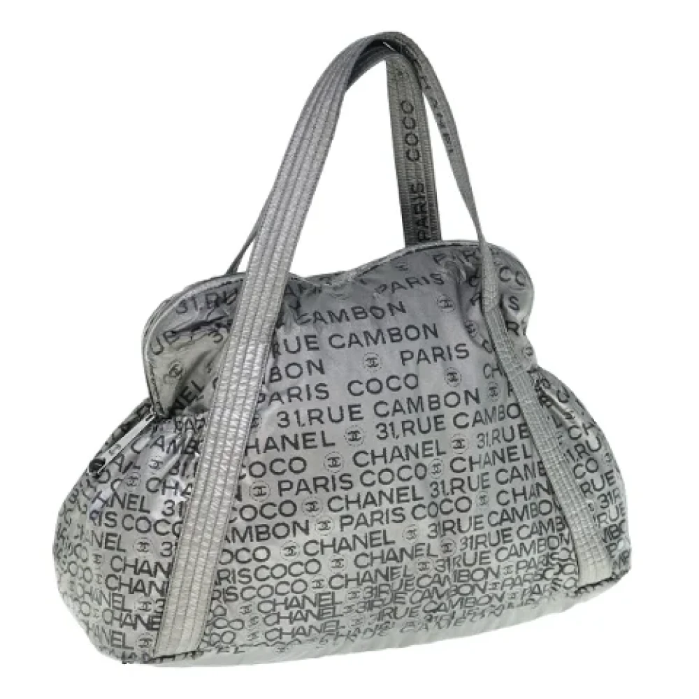Chanel Vintage Pre-owned Nylon chanel-bags Gray Dames